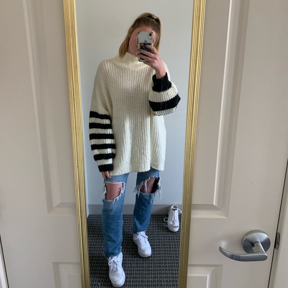 Oversized sweater - Urban Outfitters